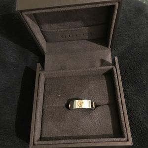 Gucci Mens Ring!